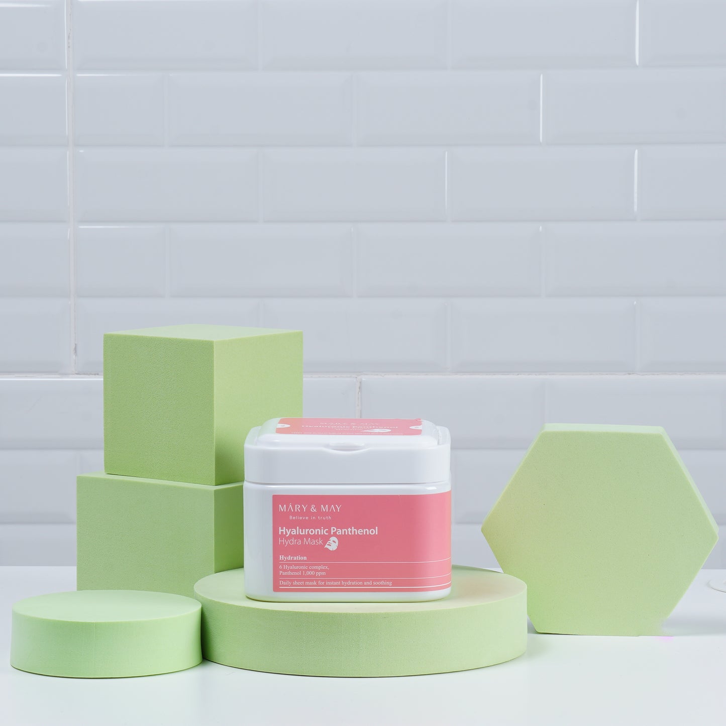 MARY&MAY: HYALURONIC PANTHENOL HYDRA MASK