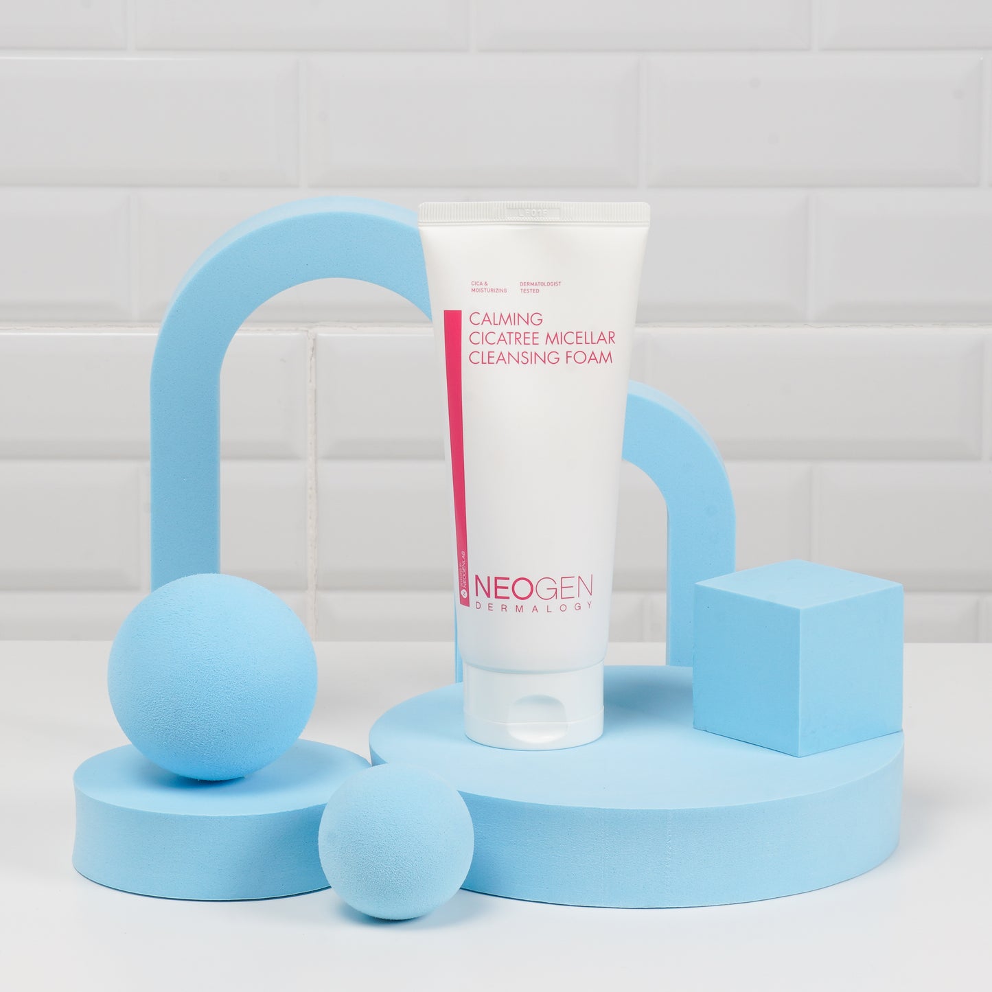 NEOGEN: REAL CICA MICELLAR CLEANSING FOAM