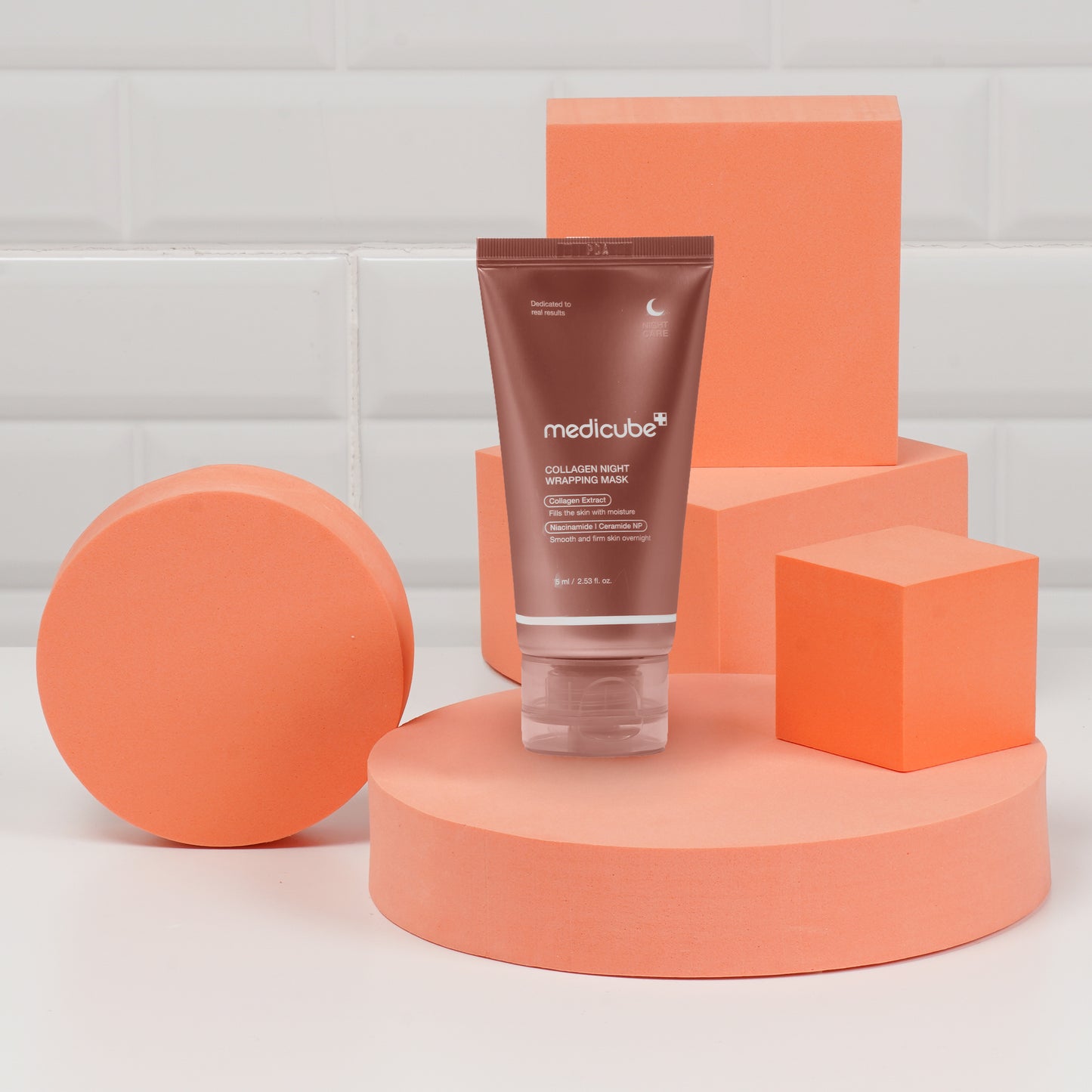 MEDICUBE: COLLAGEN NIGHT WRAPPING MASK